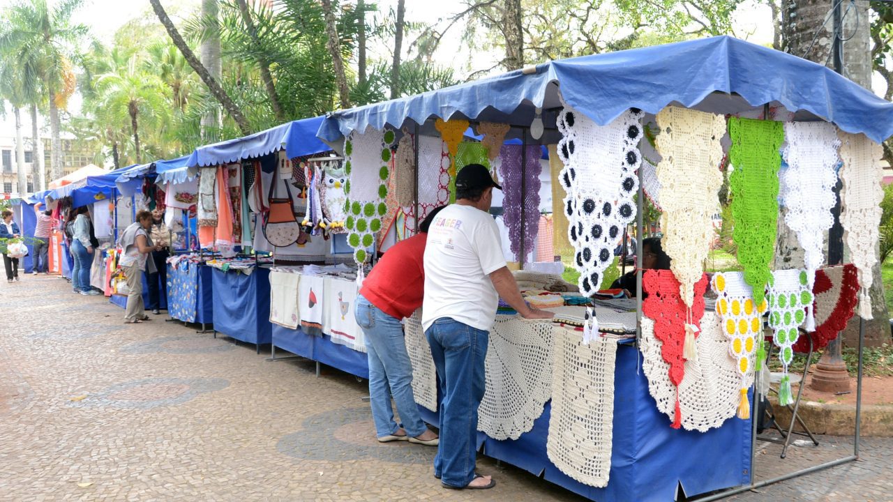 Feira de Finados em Araçoiaba da Serra abre inscrições para ambulantes e mantém tradição de mais de 30 anos