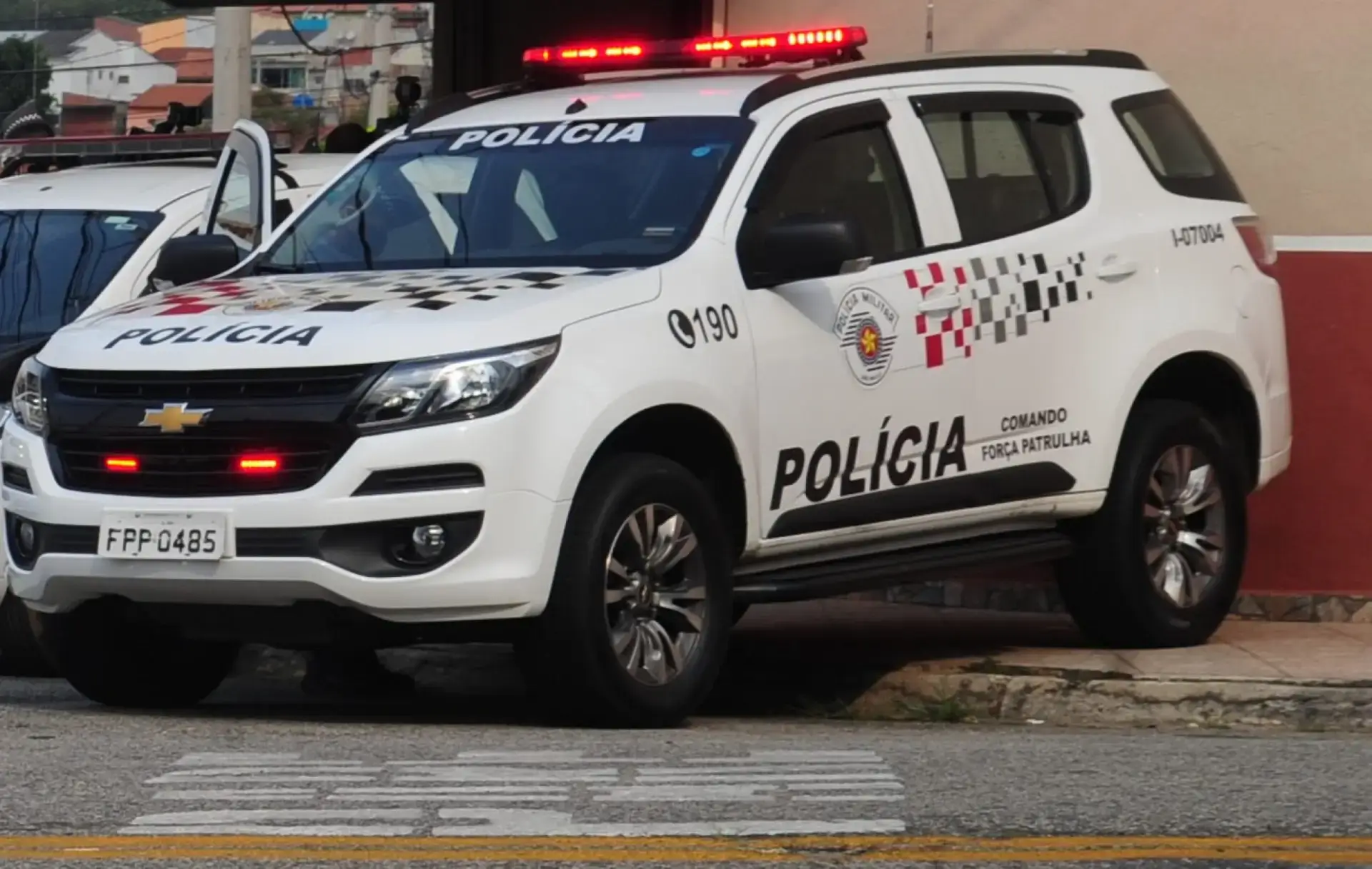 Mulher é atacada a facadas pela cunhada em Araçoiaba da Serra; suspeita é detida pela PM