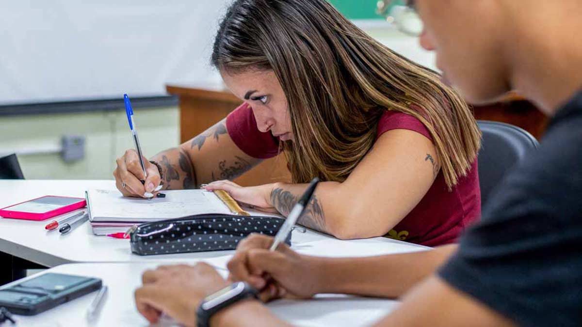 Araçoiaba da Serra Abre Vaga para Estudantes de Pedagogia